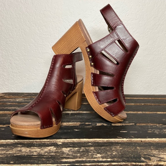 Dansko Shoes - Dansko Demetra Ruby Bootie Heel Women 38Leather